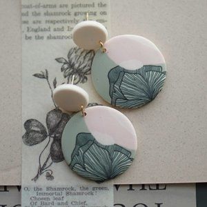 📢 4/$15 Polymer Clay Suckling Clover Earrings